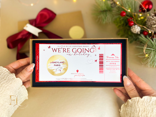 Disneyland Paris Foiled Christmas Holiday Reveal Scratch Card