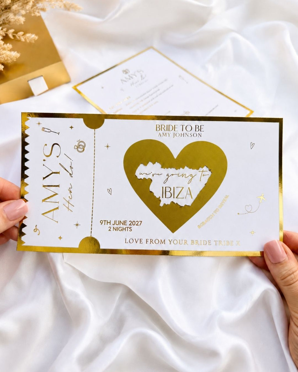 Hen do travel reveal ticket & Itinerary - Foilux
